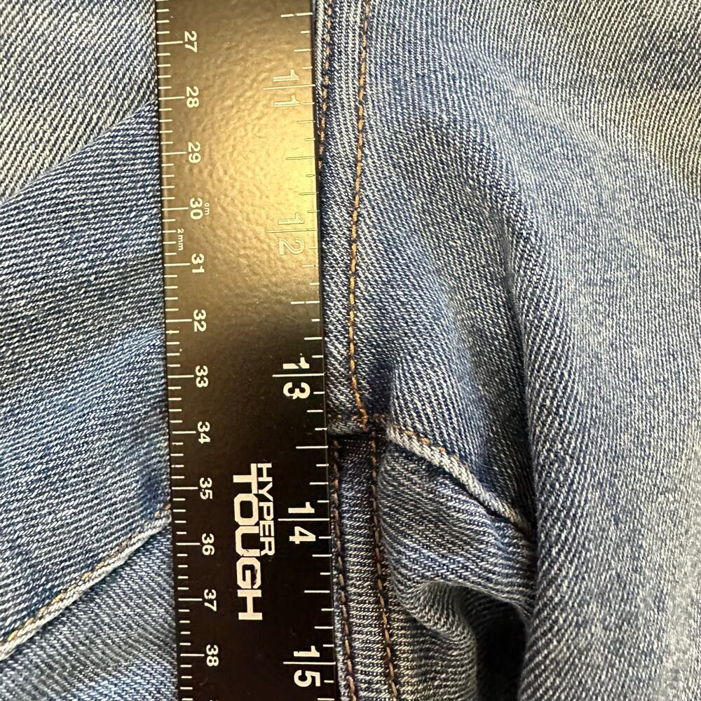 Distressed Blue Denim Women’s Shorts - Picture 7 of 9